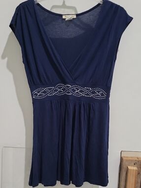 One Clothing Navy Blue V-neck Top